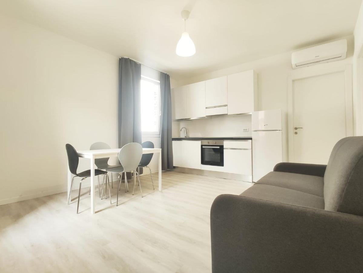 Volta - Appena Ristrutturato - 100 Mt Da Piazza Mazzini Lido di Jesolo Luaran gambar