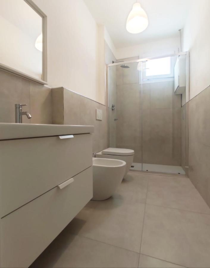 Volta - Appena Ristrutturato - 100 Mt Da Piazza Mazzini Lido di Jesolo Luaran gambar